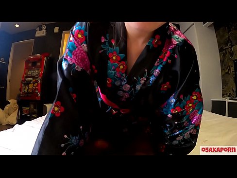 ❤️ Ung cosplay pige elsker sex til orgasme med en sprøjte i en hestepige og et blowjob. Asiatisk pige med behåret fisse og smukke bryster i traditionel japansk kostume i amatørvideo, der viser onani med fucklegetøj. Sakura 3 OSAKAPORN. ❌ Porn video at da.pinkporno.ru