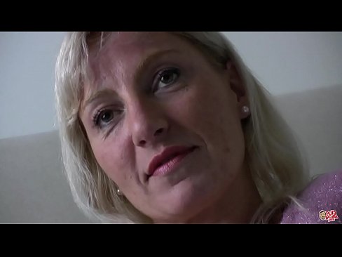 ❤️ Moderen vi alle kneppede ... Dame, opfør dig ordentligt! ❌ Porn video at da.pinkporno.ru